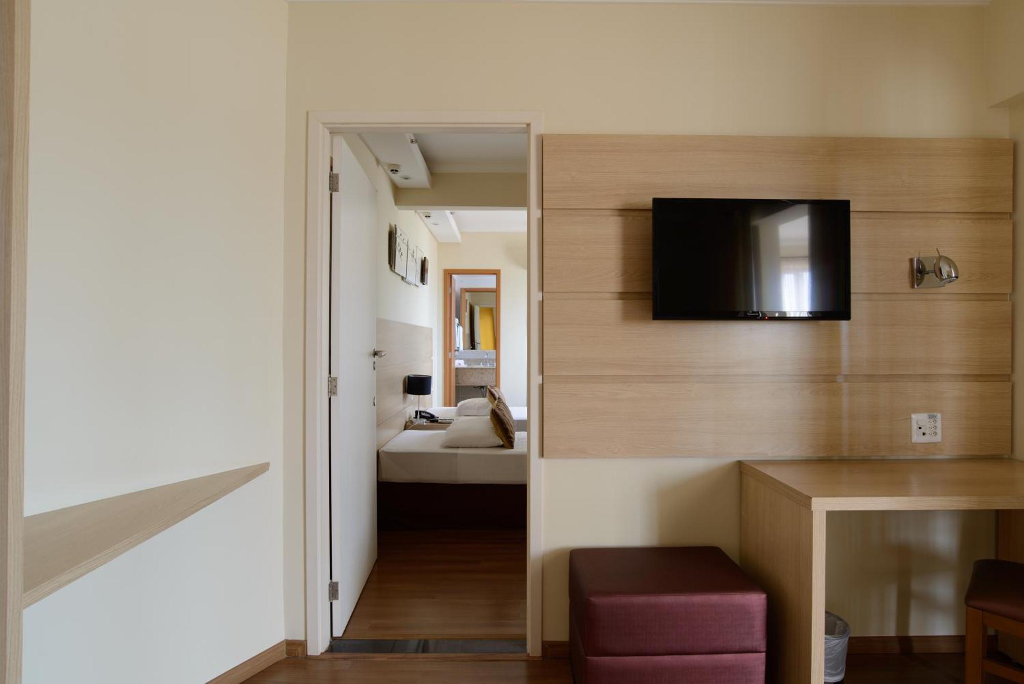 Hotel Faro 4*